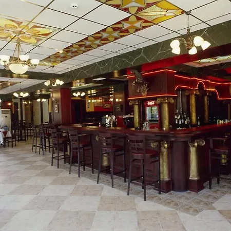 酒店 Paradise Park 3*